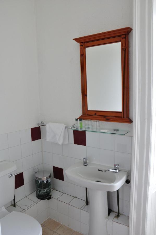 Mulgrave Lodge Дън Лийри Екстериор снимка